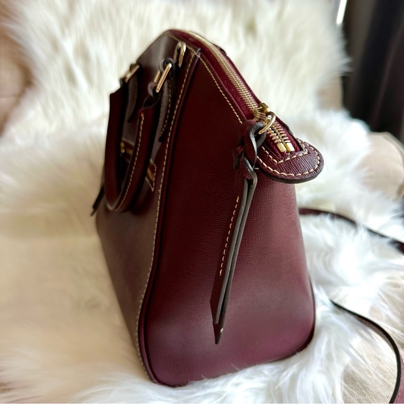 Dooney & Bourke Women’s Satchel in Pebble Grain Leather in Rich Burgundy colour - Picture 10 of 16